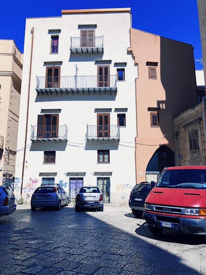 Le Quattro Chiavi Apartment Palermo Luaran gambar